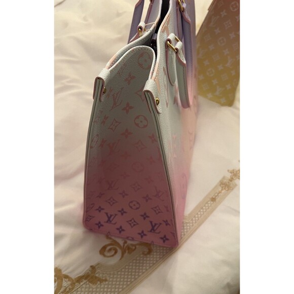 NIB Louis Vuitton On The Go GM Sunrise Pastel M46076 💯% Authentic 🥇 - Picture 5 of 6